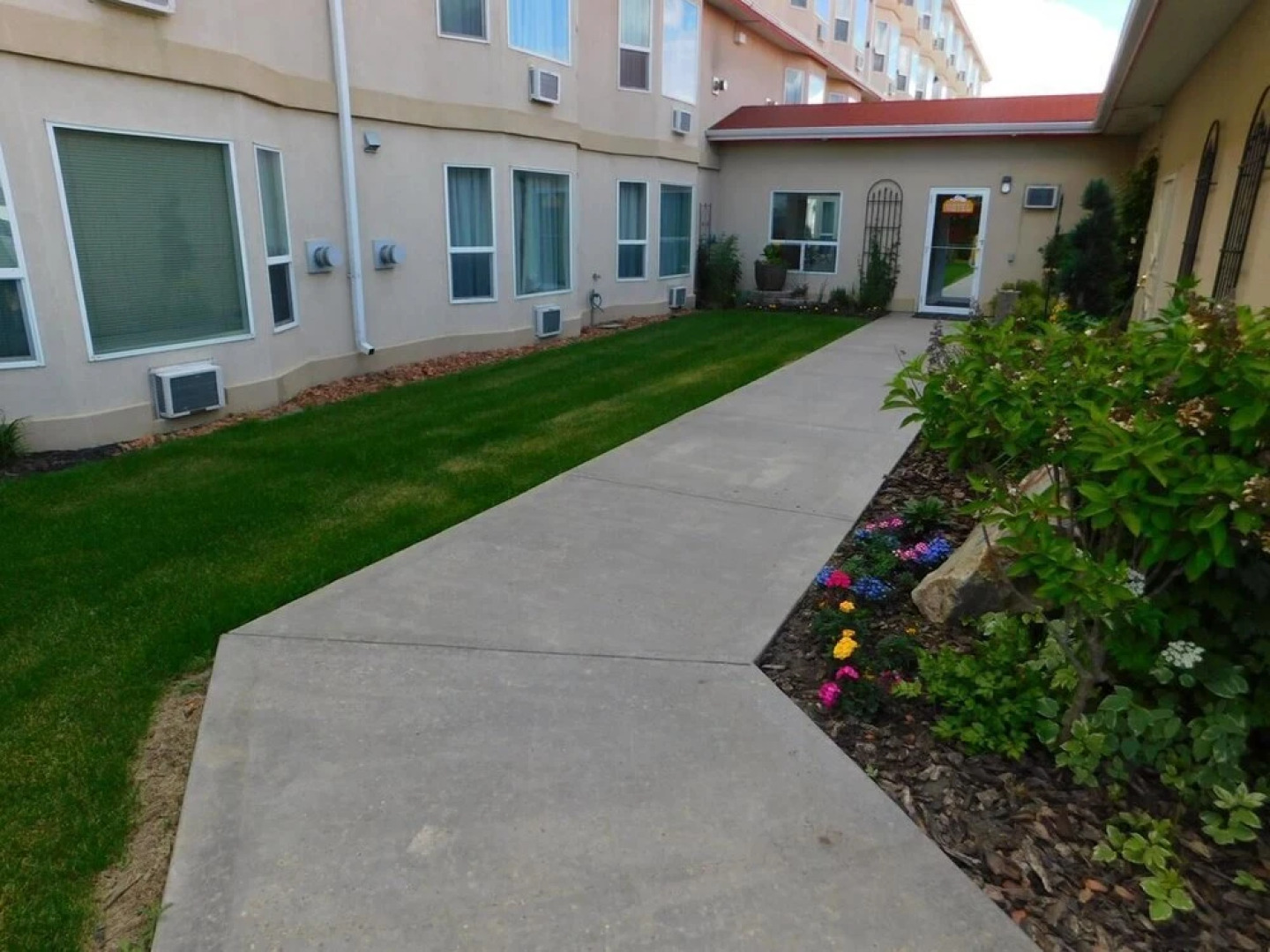 Western Budget Motel & Suites - Leduc #3