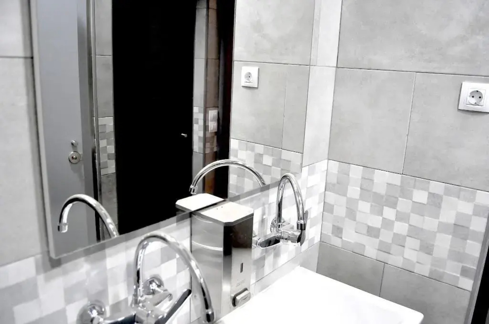 Quartier Bilbao Hostel