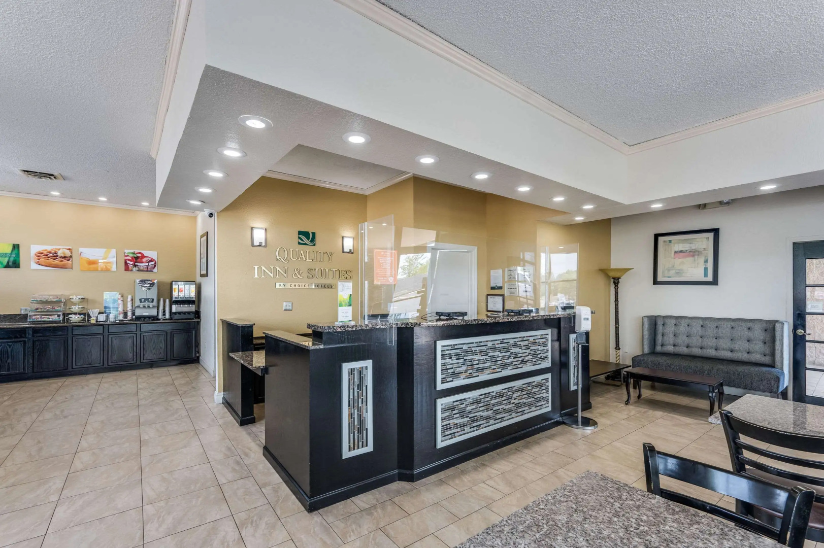 Quality Inn & Suites Hot Springs-Lake Hamilton