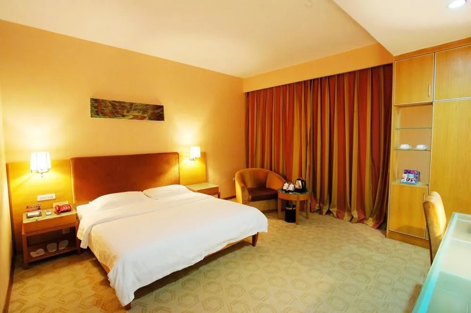 Jinyuan Hotel - Wuzhou