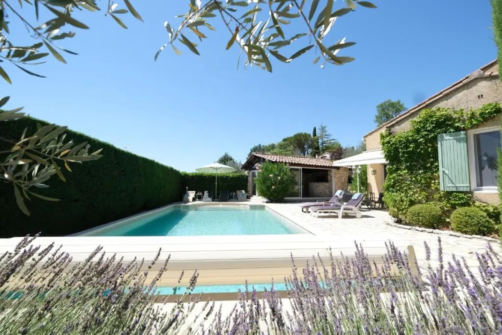 Très Agréable Location de Vacances Avec Piscine Privée Dans Le Luberon, Située En Campagne de Gargas, Proche de Roussillon, 8 Personnes, Ls2-15 Lou Classi