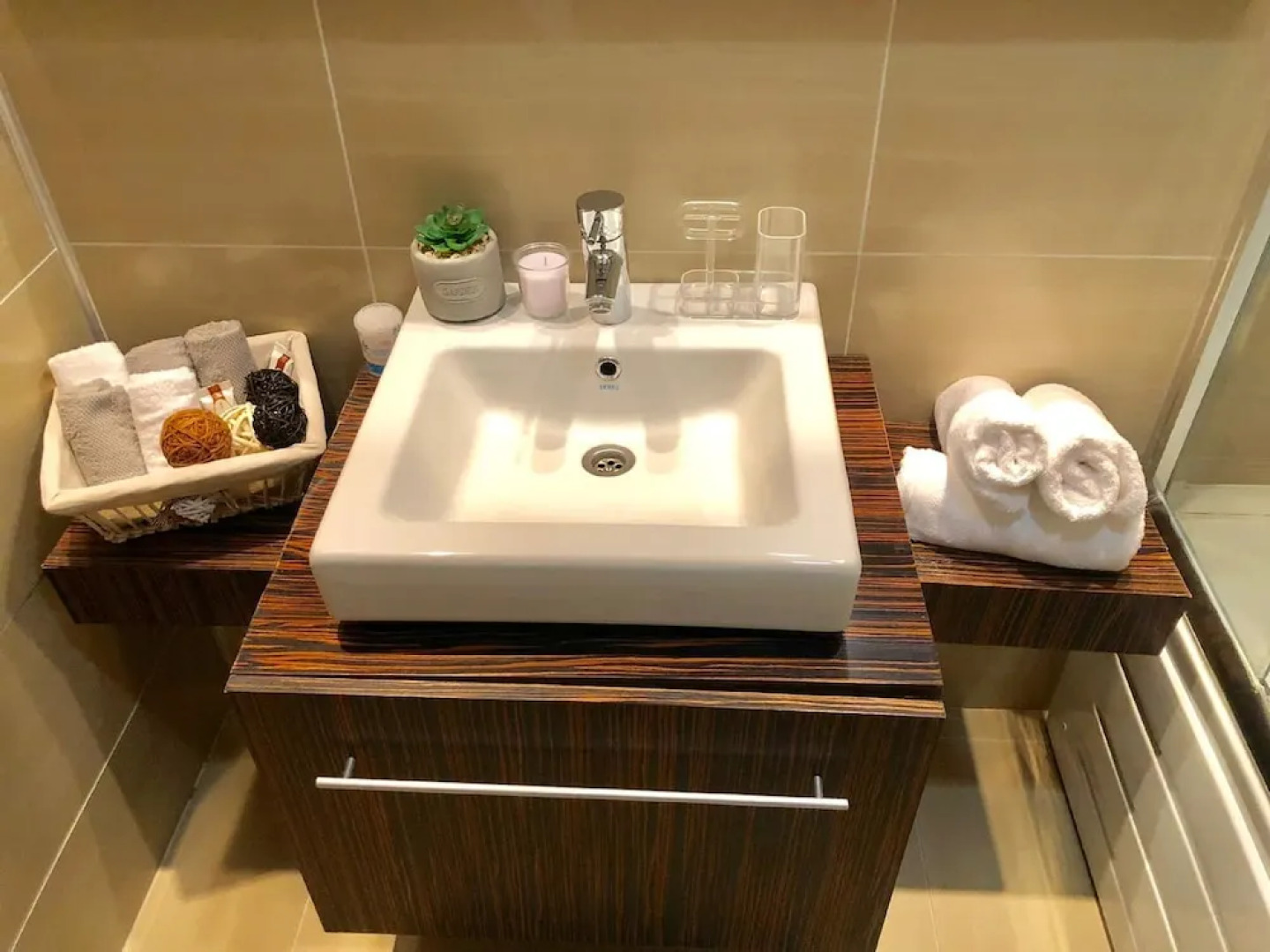 Bucharest Apartments DeLuxe