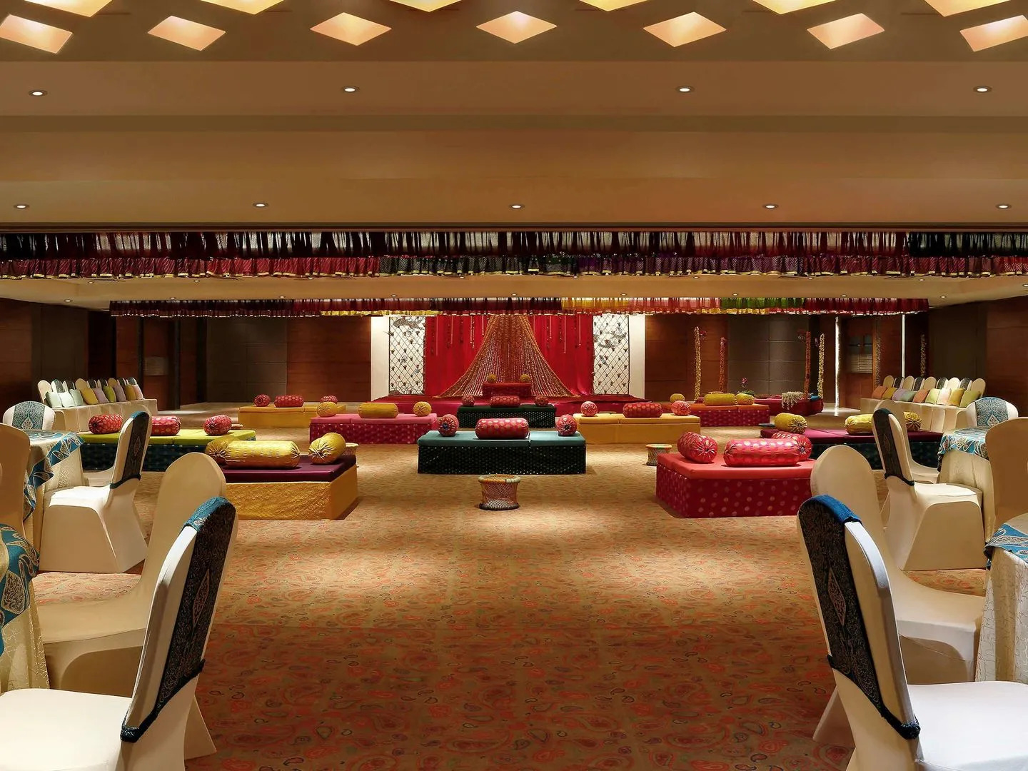 Grand Mercure Vadodara Surya Palace Hotel