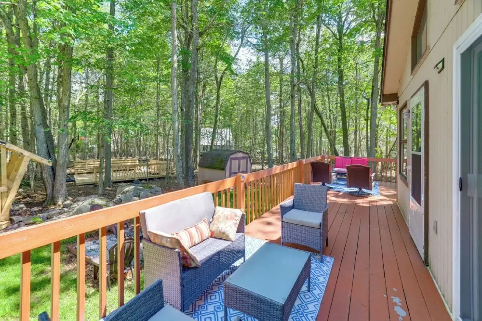 Tobyhanna Retreat w/ Deck, Pool + Lake Access!
