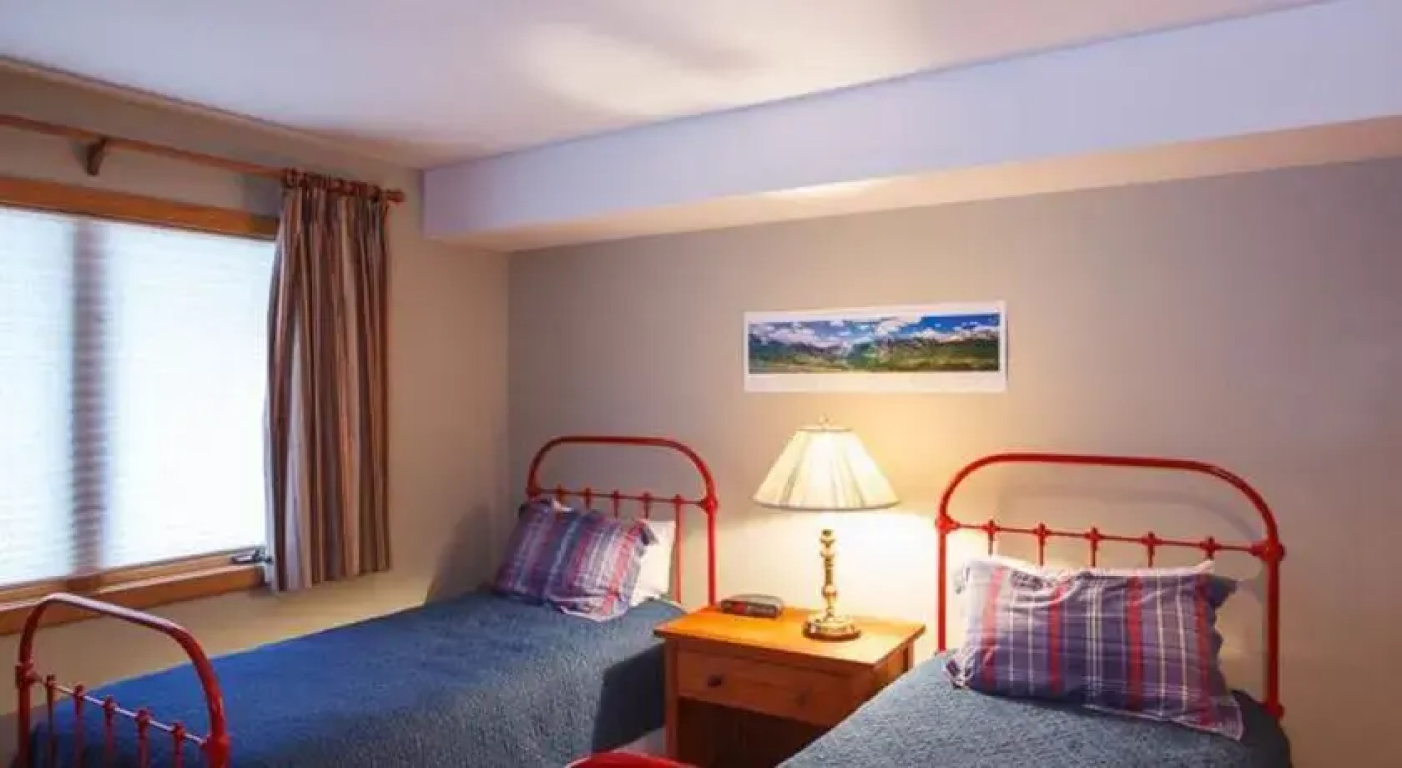 RedAwning Riverside Condos #C202