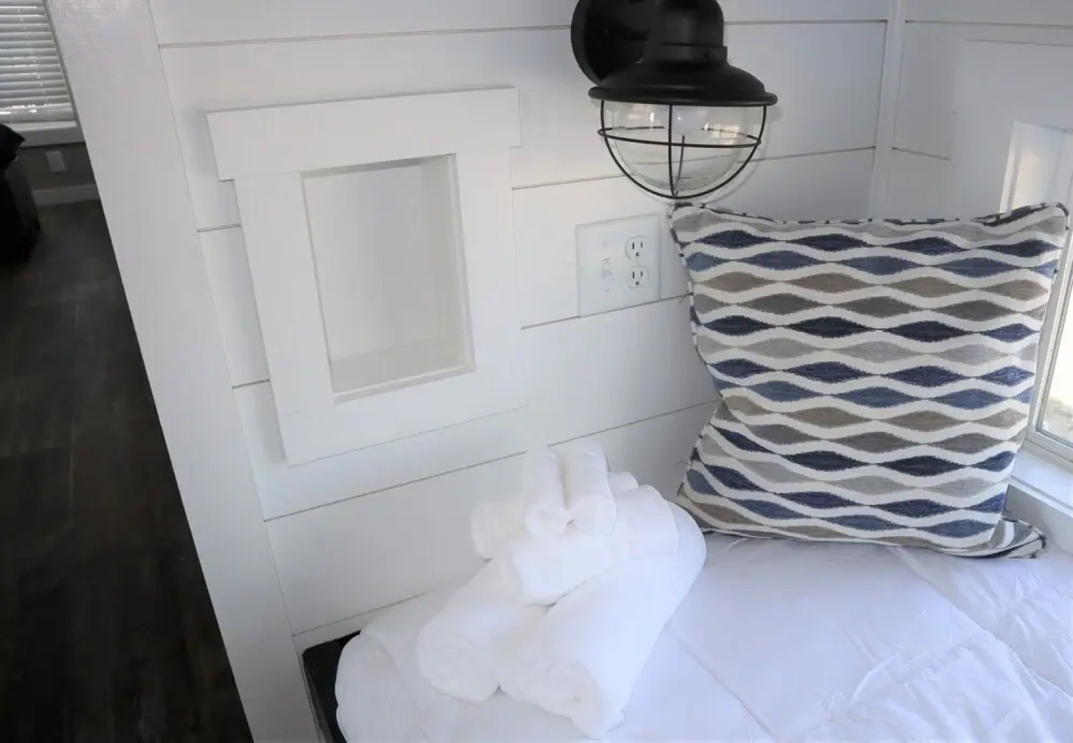 Bayfront Resort at Cross View