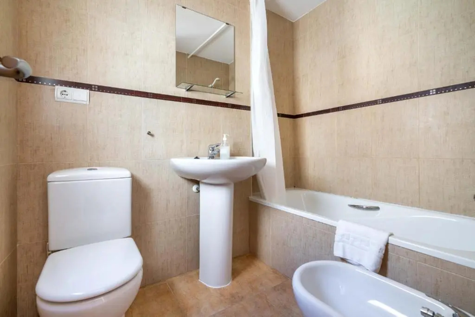 Apartamentos H3 Laguna Playa