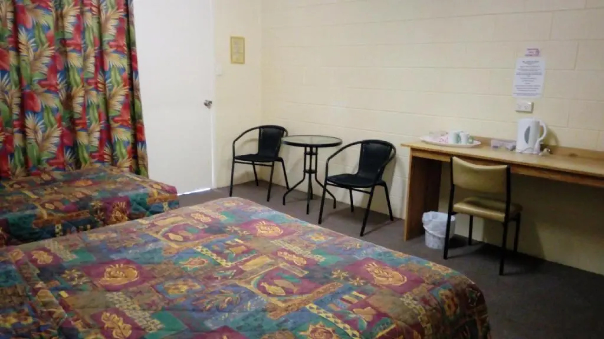 The Islands Inn Motel