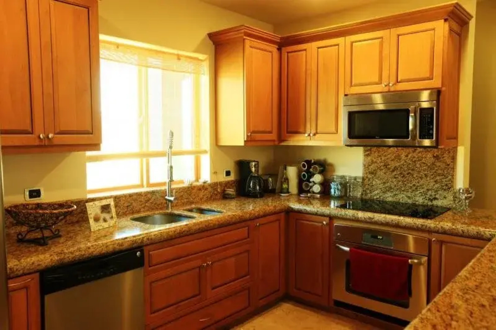 Sol Pacifico Cerritos