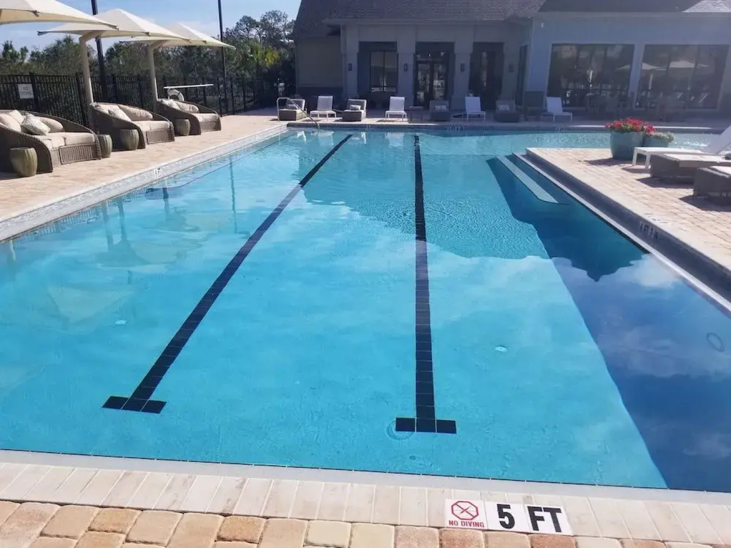 Tropical Waterview Escape