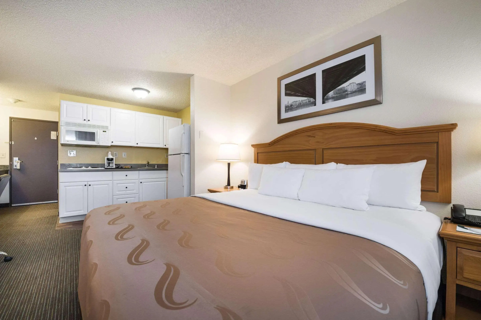 Quality Inn & Suites Silverdale Bangor - Keyport