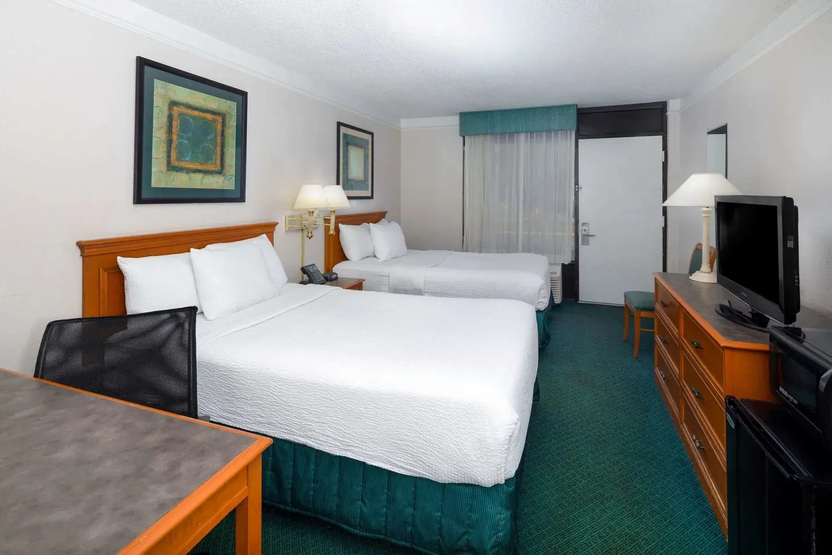 Super 8 by Wyndham Savannah