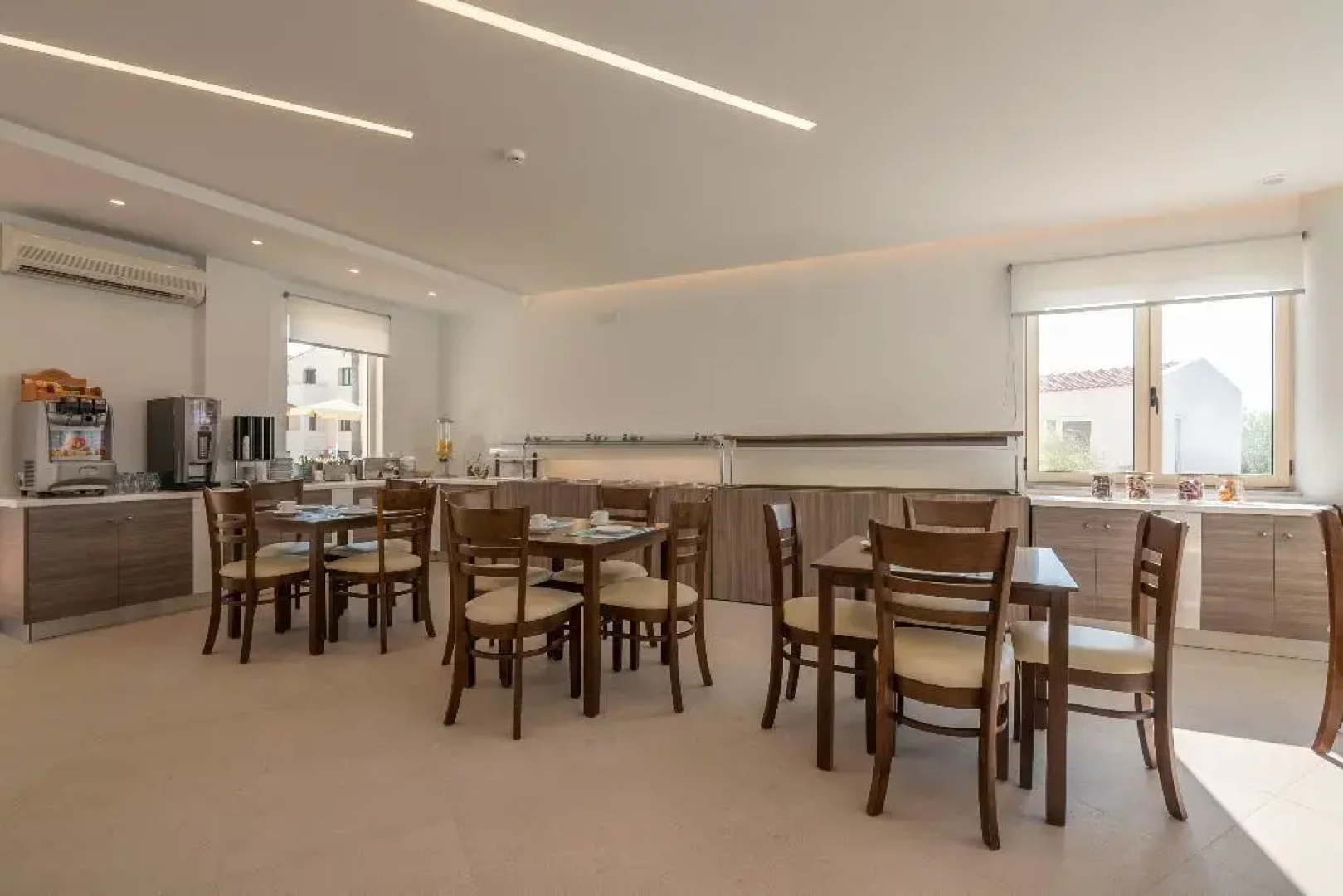 GT Beach Hotel
