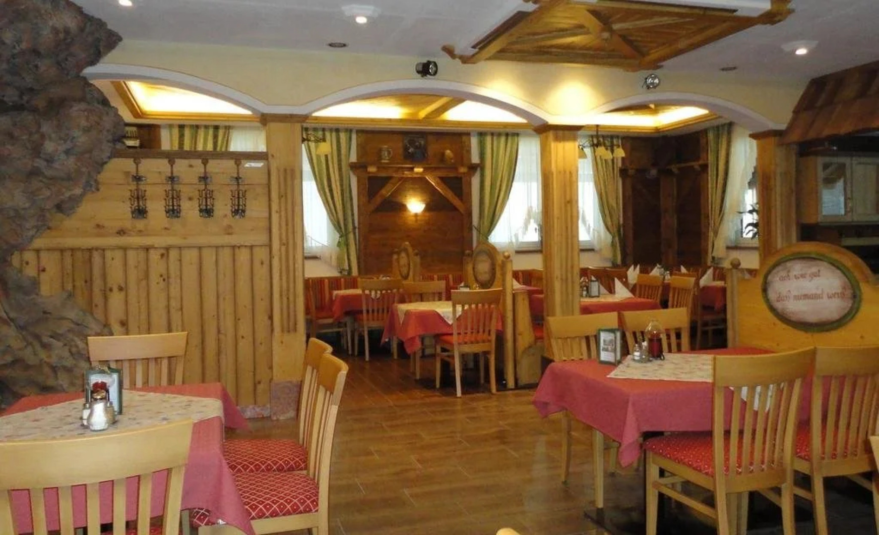 Märchenhotel Waldpension Nebelstein