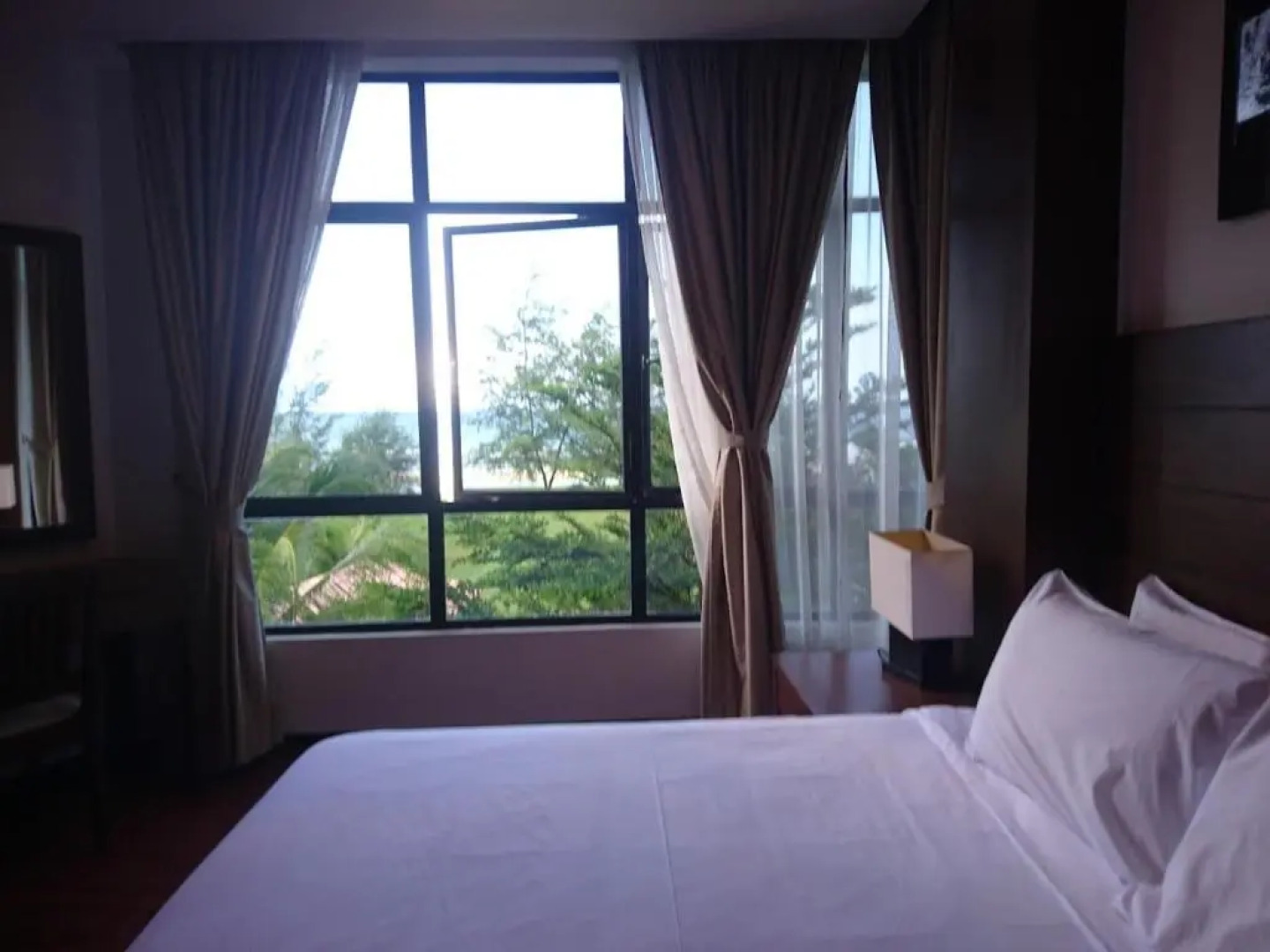 Samsuria Private Beach Front Resort