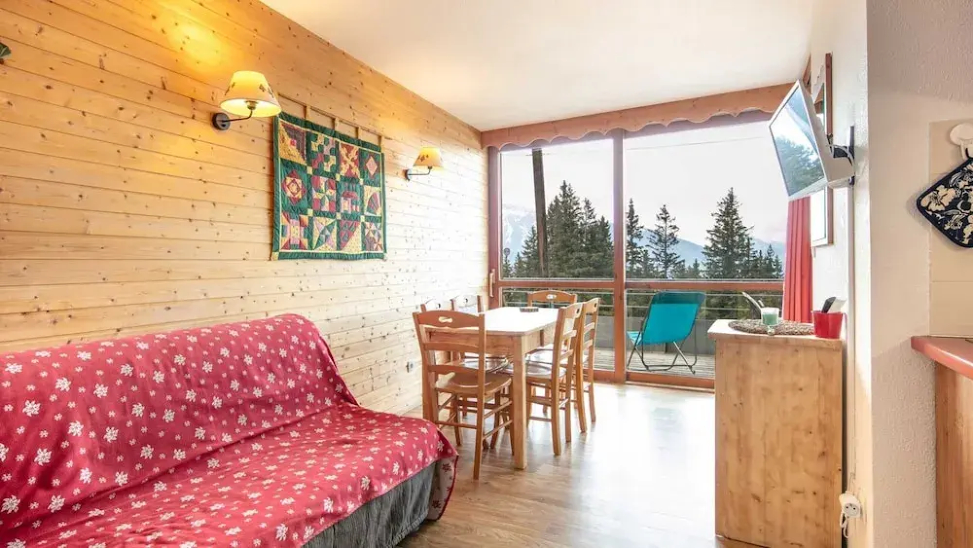 Terraced Escape in Chamrousse