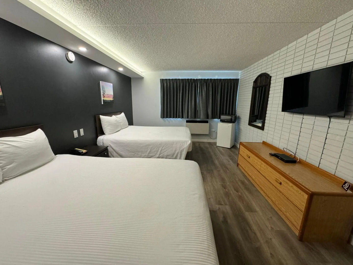 Travelodge By Wyndham Winnipeg Airport