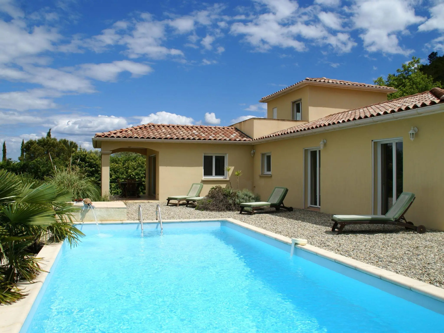 Luxurious Villa with Private Pool in Les Vans
