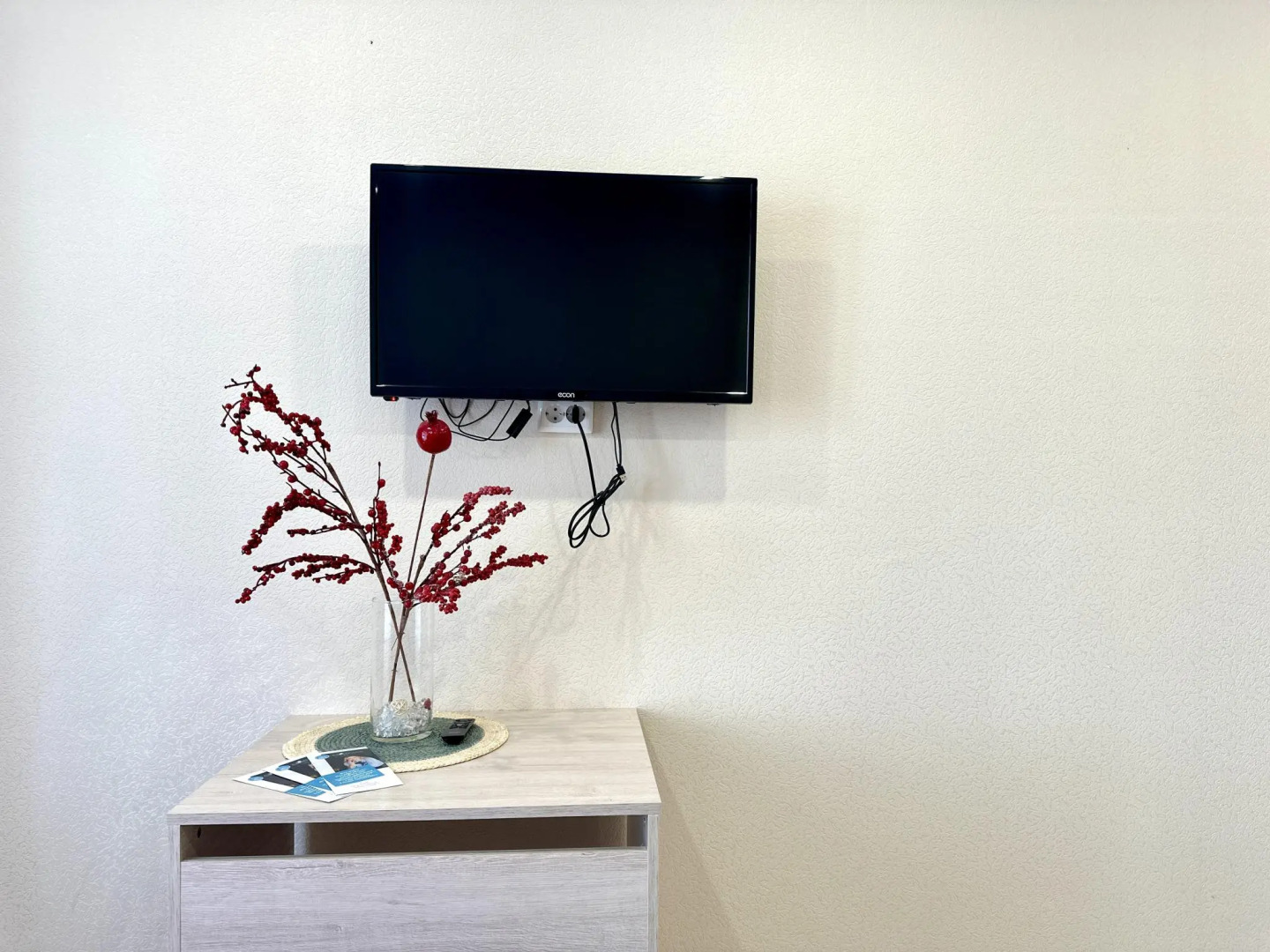 Compass (Компасс) в 15-м микрорайоне 42