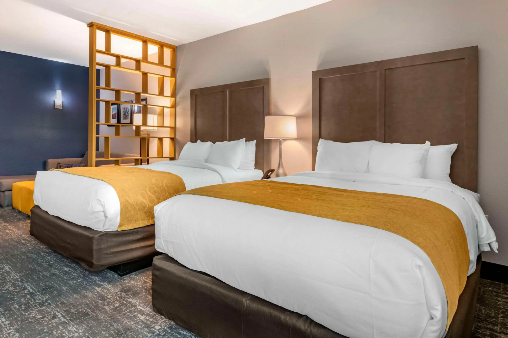 Comfort Inn & Suites Jacksonville - Orange Park Near Naval Air Station