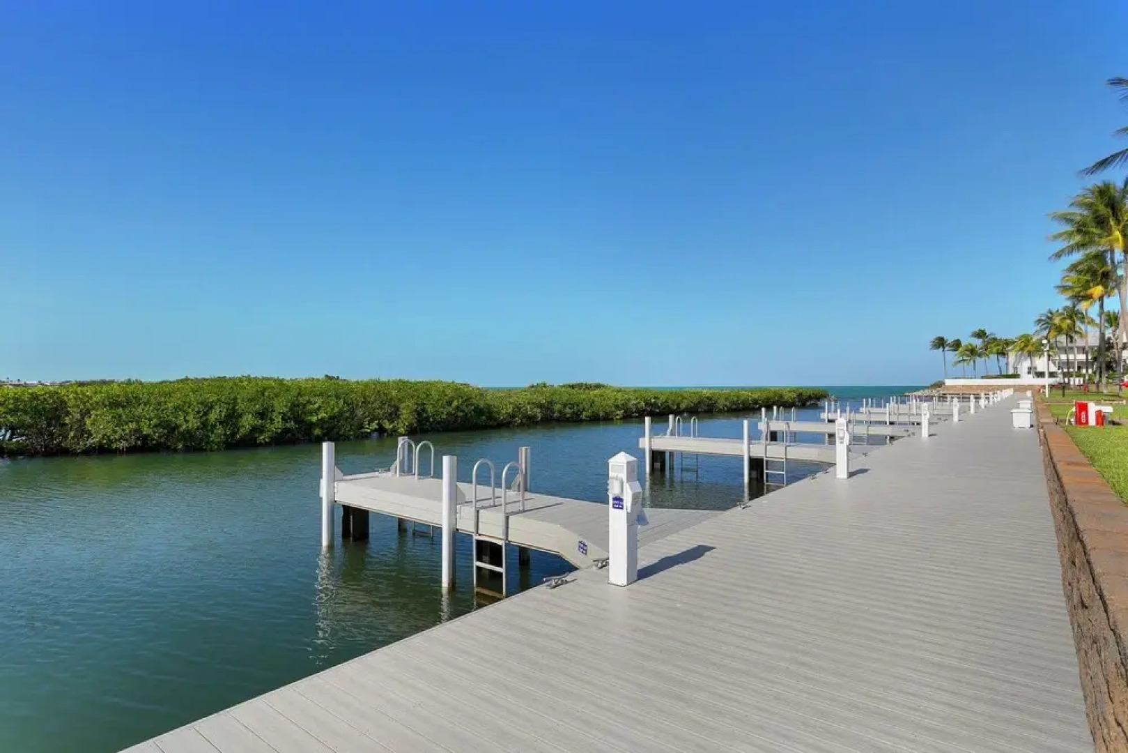 Waterfront Luxury Villa With Sunset Views And Boat Slip 3 Bedroom Townhouse by RedAwning