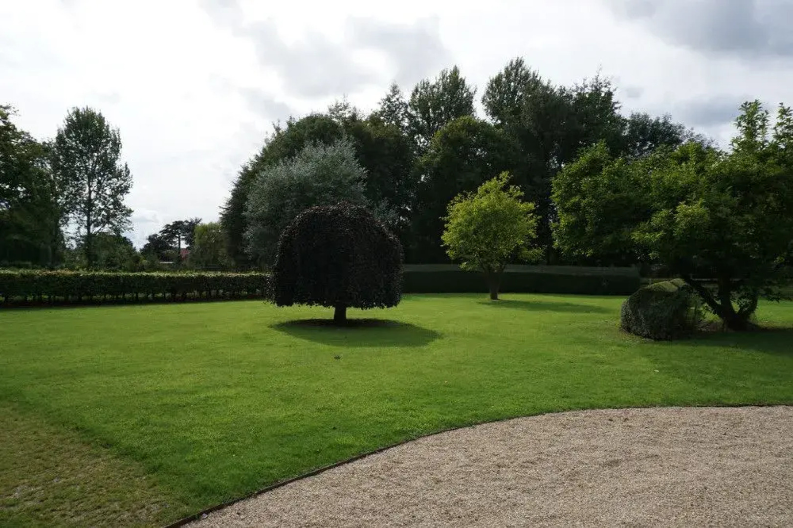 The Modern Duke’s Retreat - Stunning 6BDR Manor Guest House