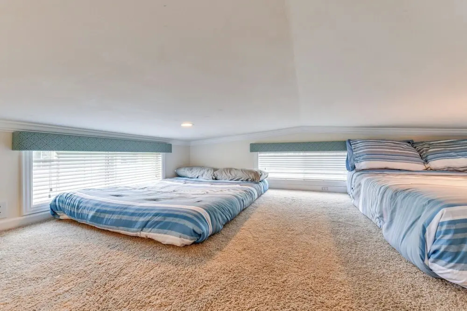 Waterfront Lake Norman Cabin w/ Screened Porch!