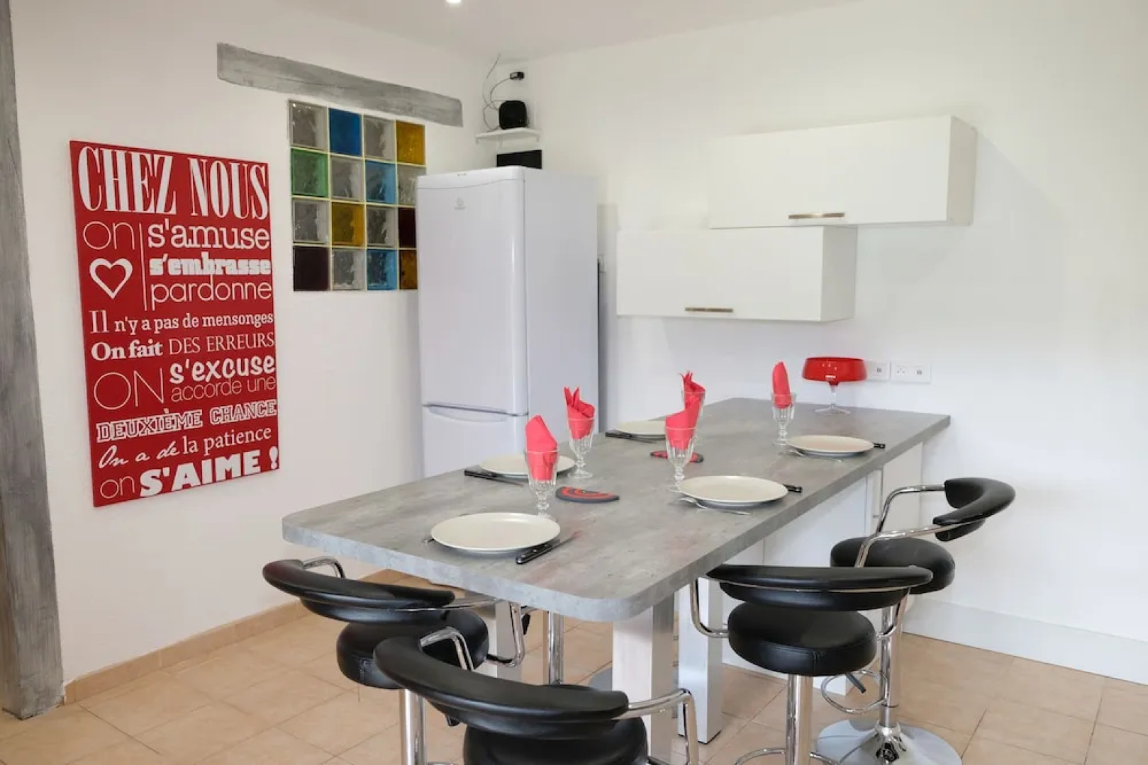 Rare - Escale Bicolore à 16km de Cassis