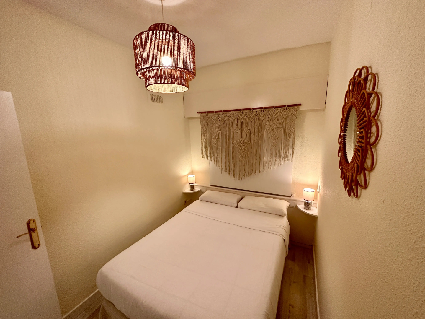 Far Home Gran Vía - Hostel