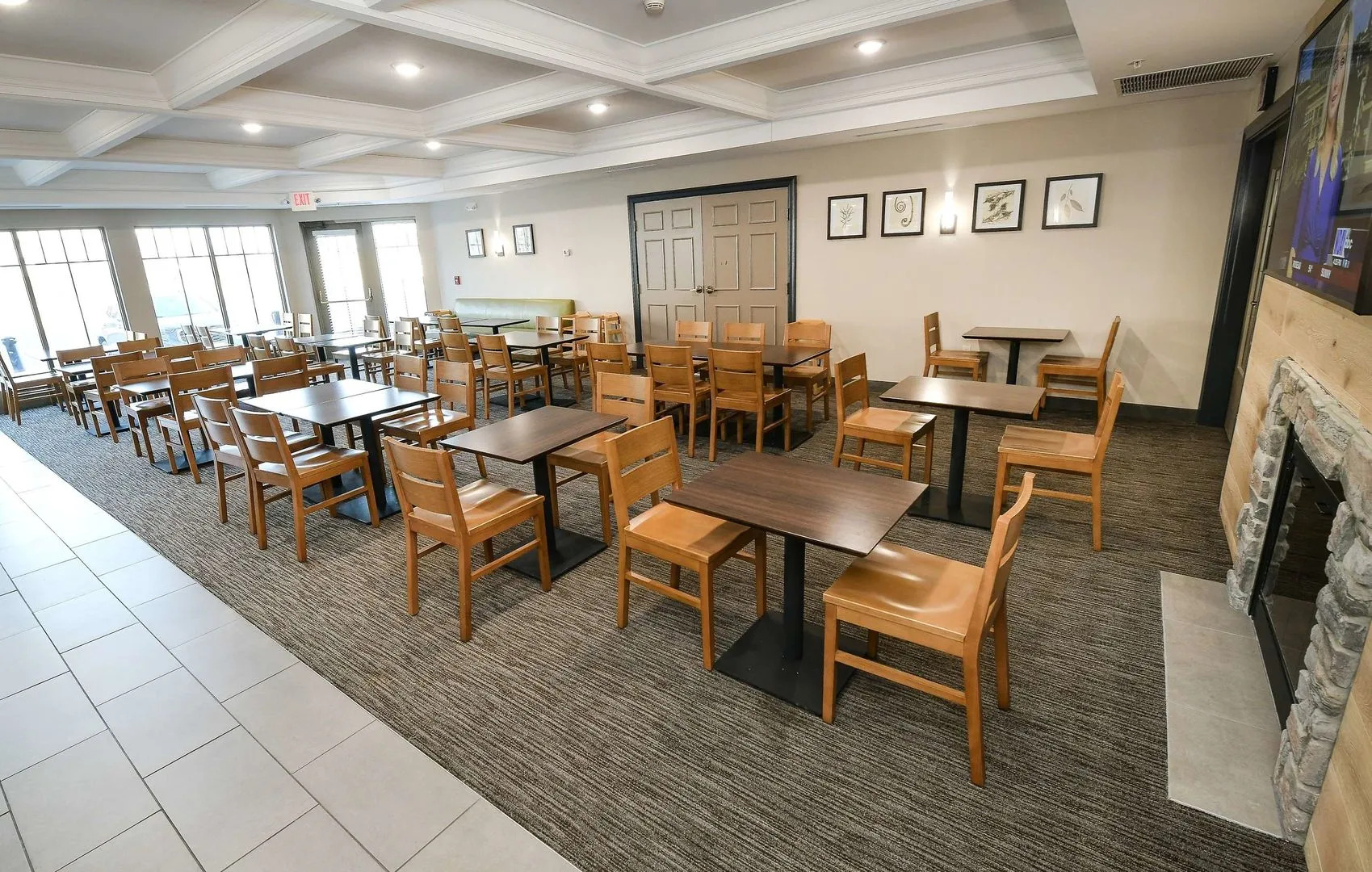 Country Inn & Suites by Radisson, Grand Forks, ND