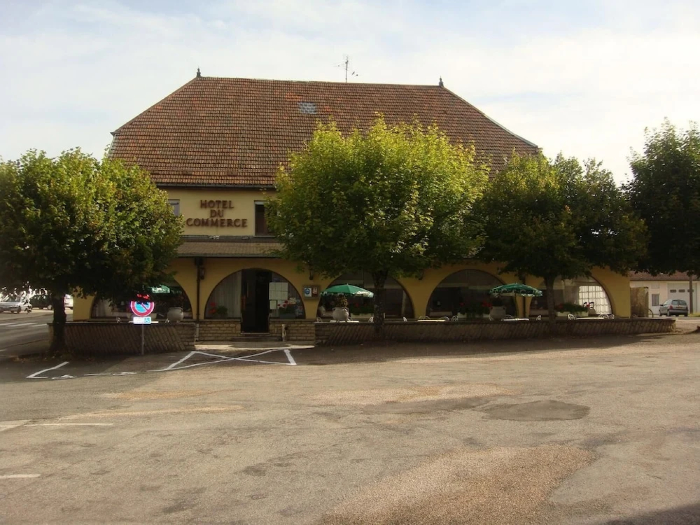 Hotel Restaurant Du Commerce