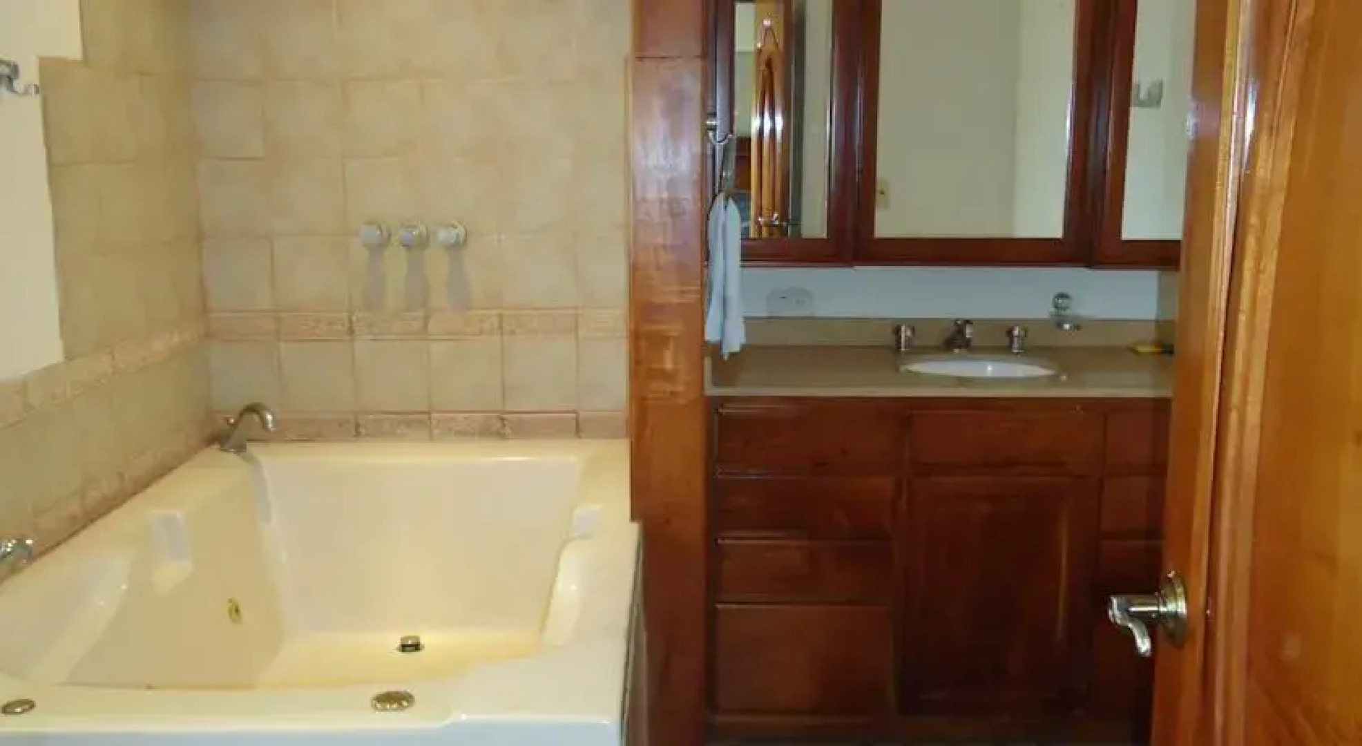 Michaels Surfside Hotel