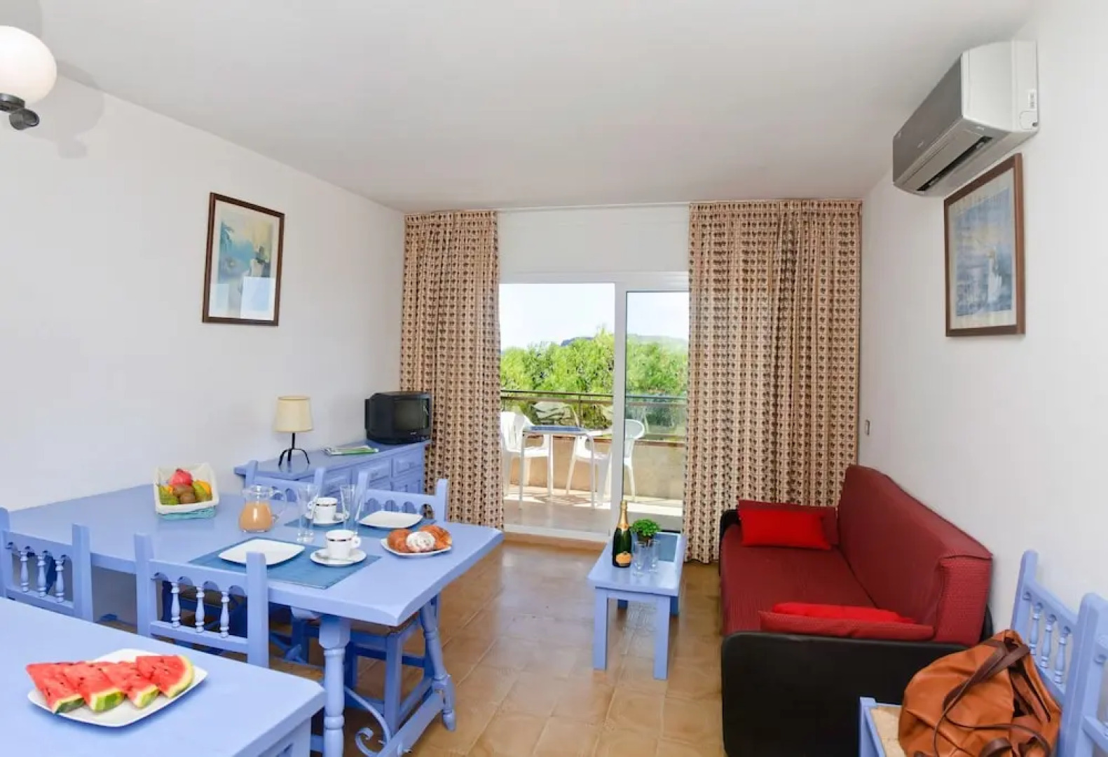 RVApartaments La Pineda