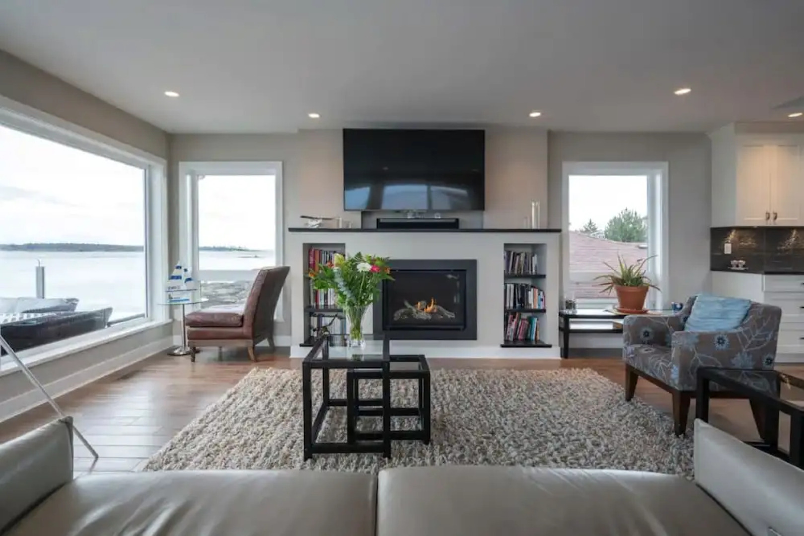 *10 Mile Point Stunning Oceanfront