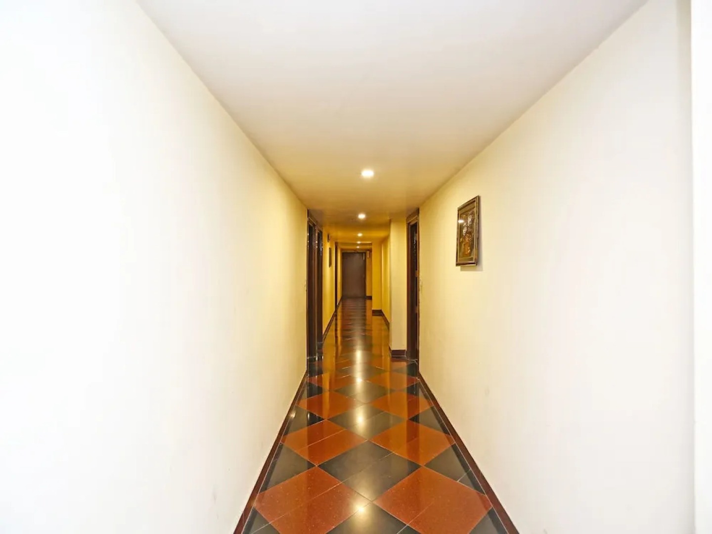 OYO 16565 Karnal Haveli