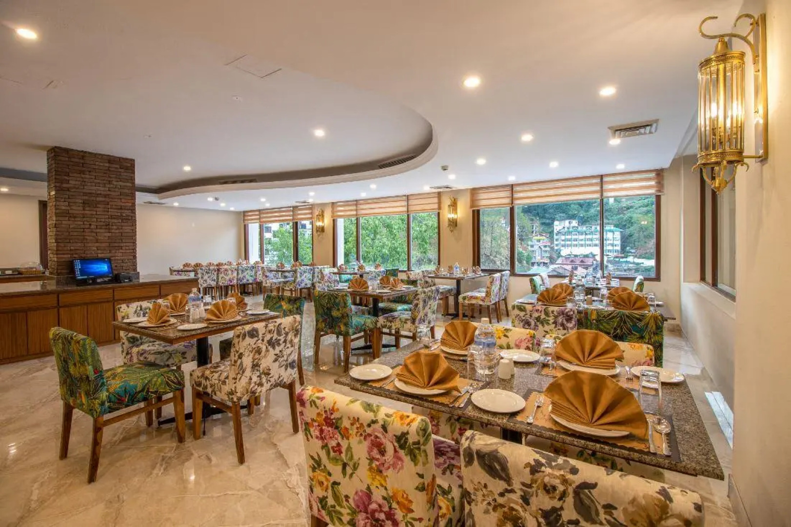 Larisa Resort Shimla