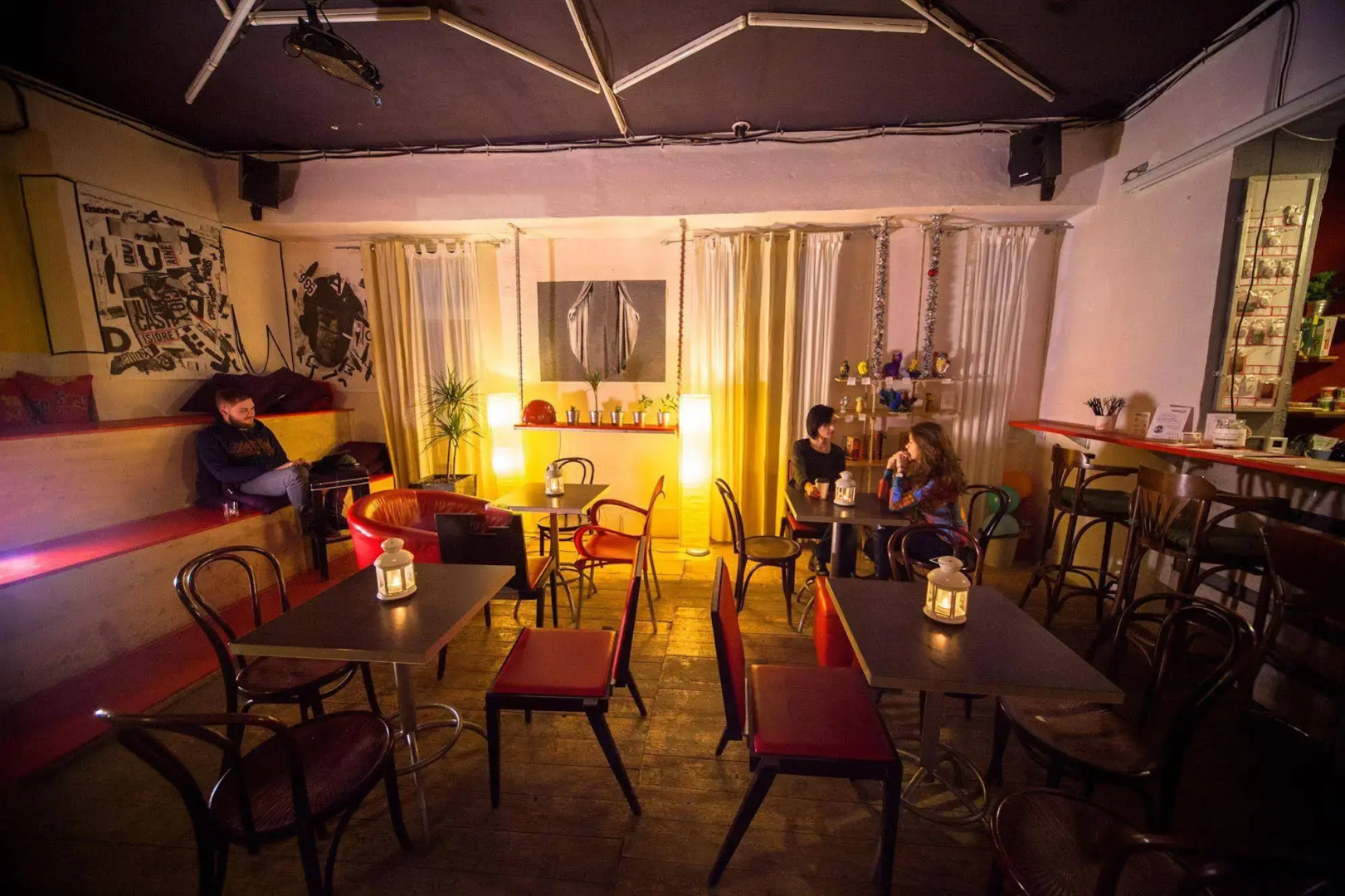 Fabrika Hostel  Gallery