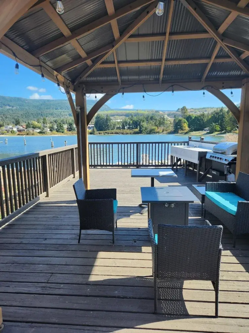 The Spot at Porpoise Bay