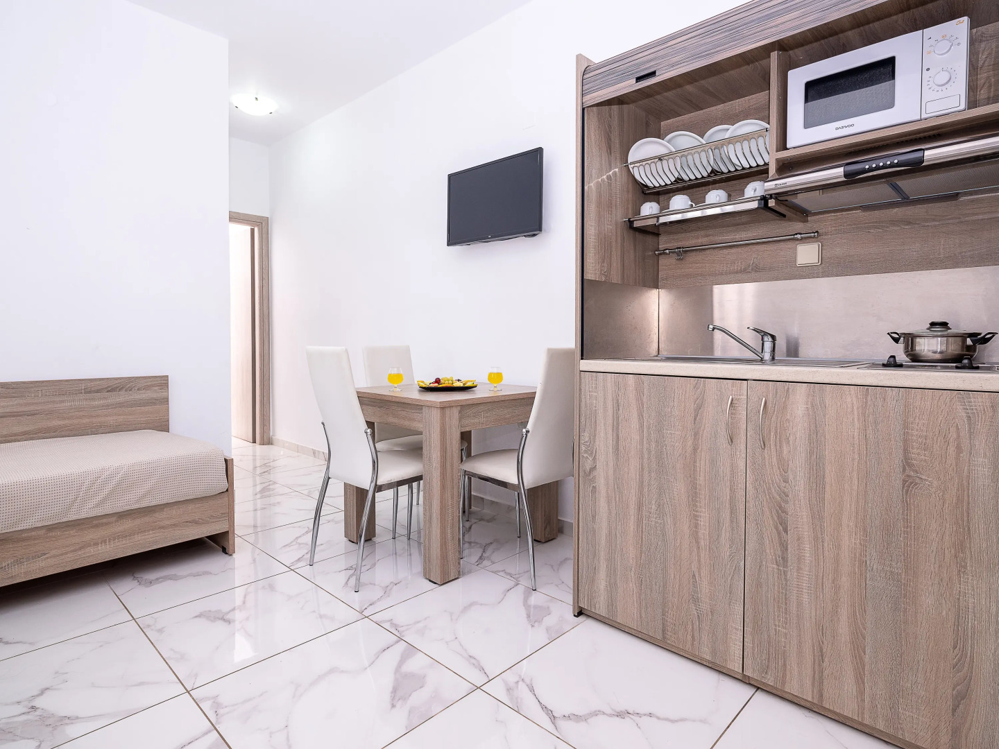 Anthoula Village Hotel