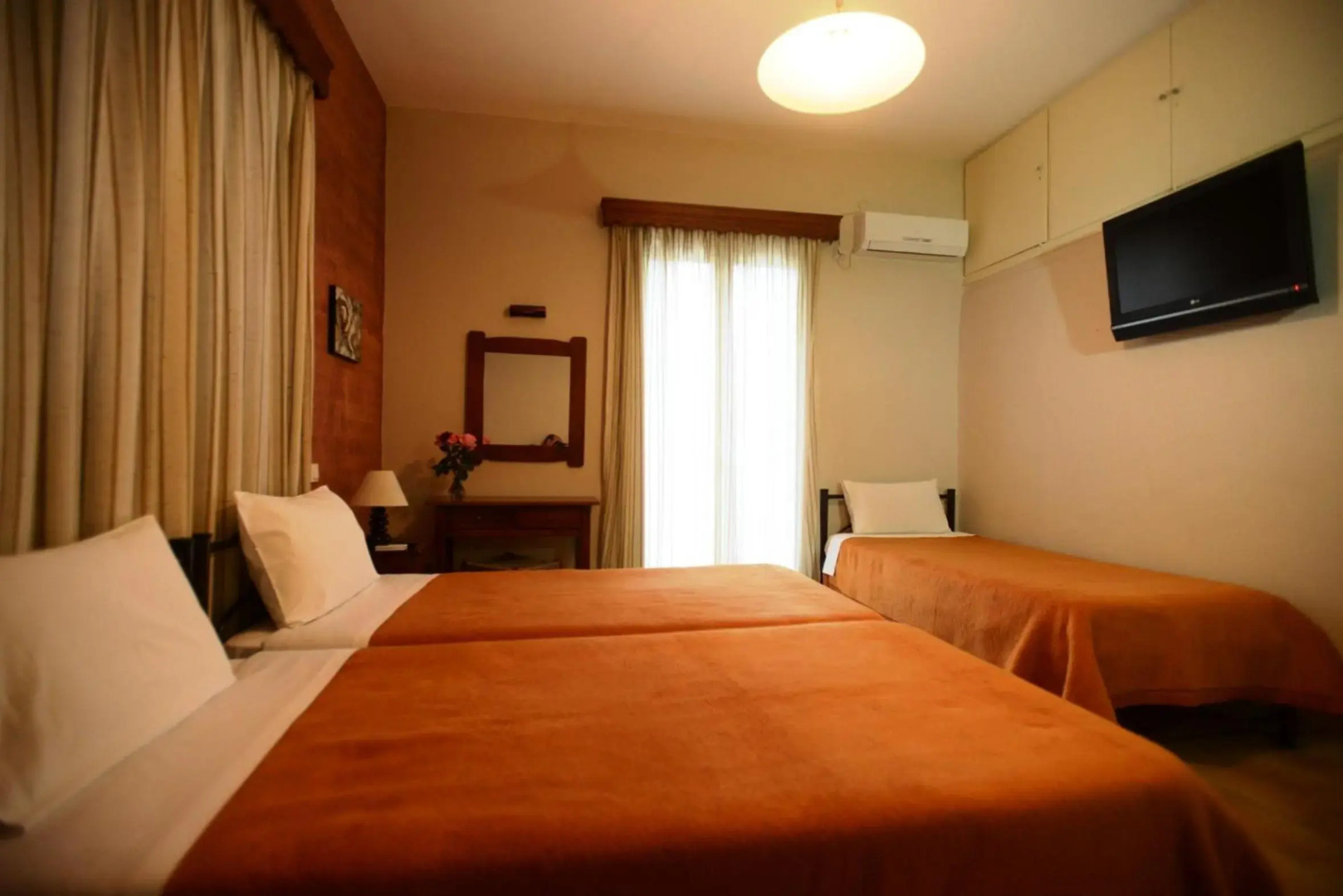 Argo Hotel