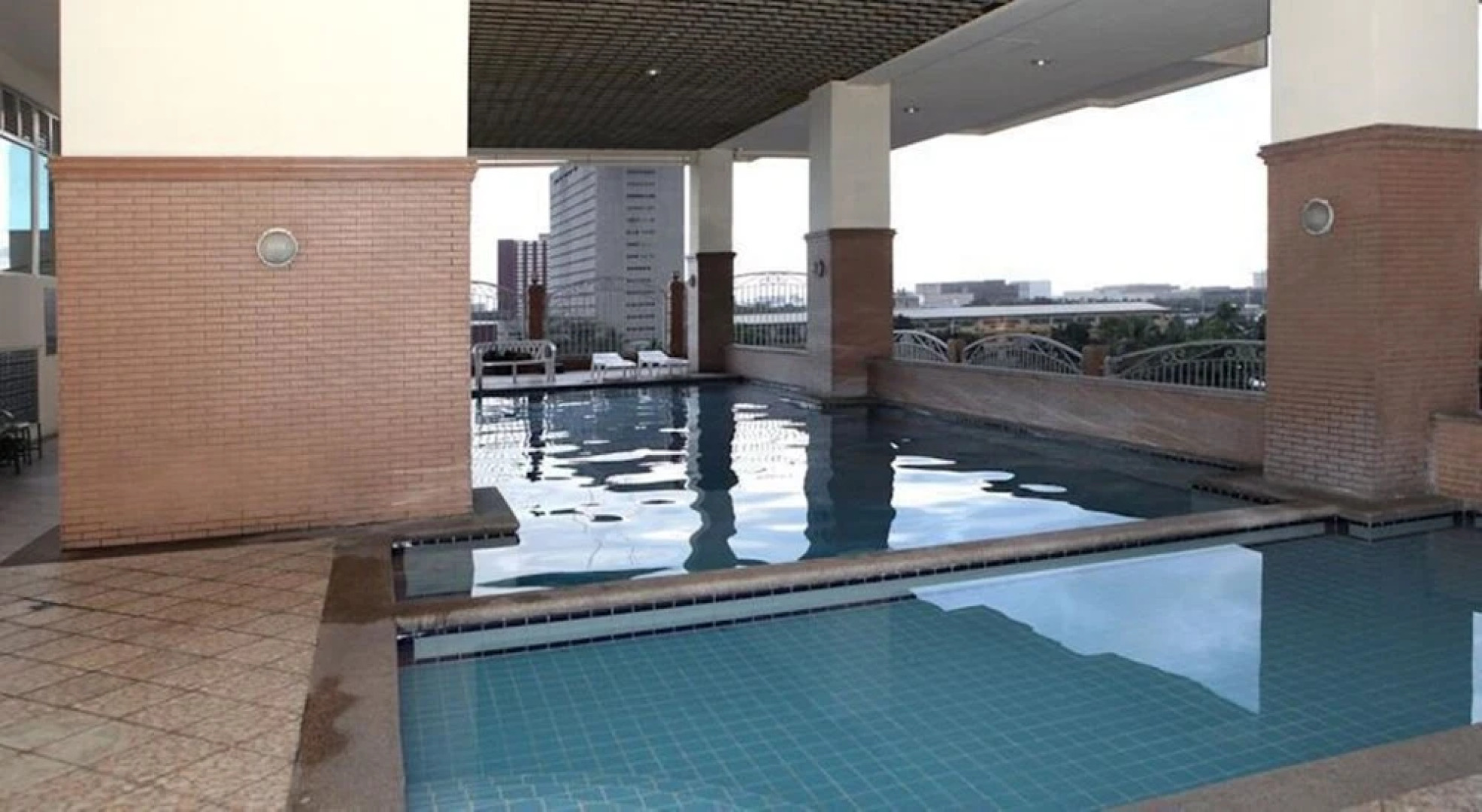 MCH Suites at Le Mirage De Malate