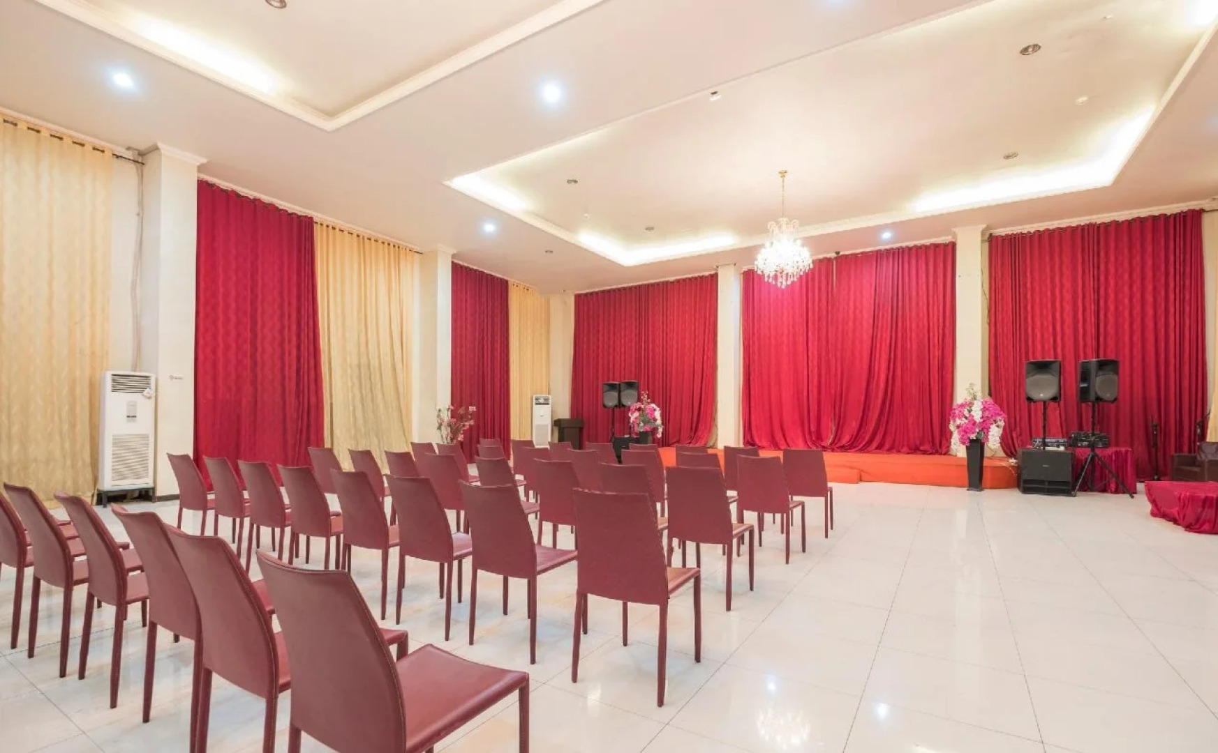 Hotel Agraha Andalas