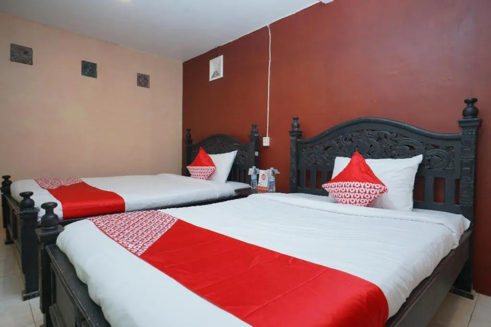 OYO 927 Carina Hotel