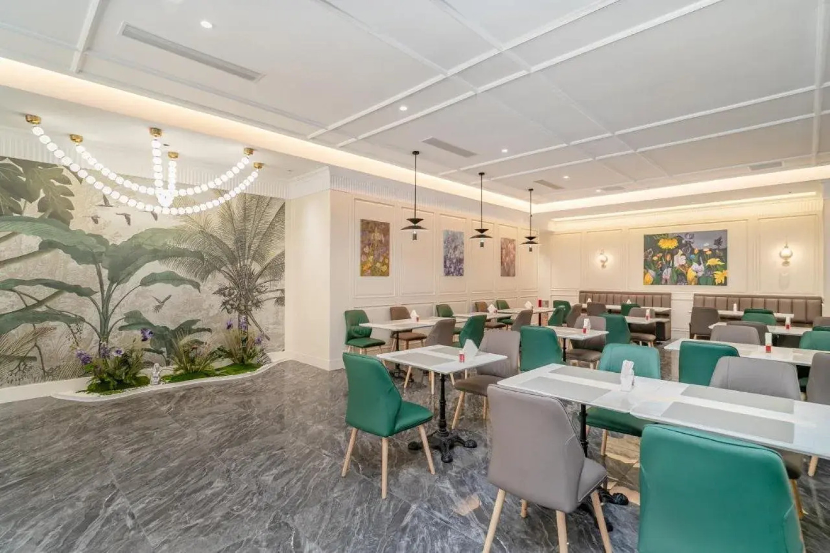 Guangdong Victory Hotel - Free shuttle bus to exhibition center during Canton Fair