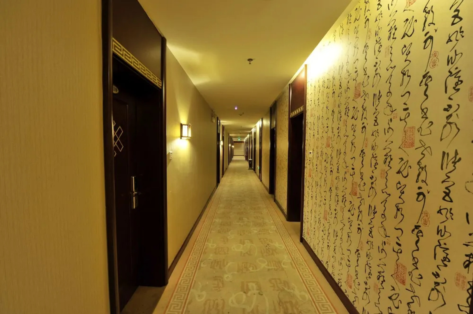 Shangri-La Original Density Hotel