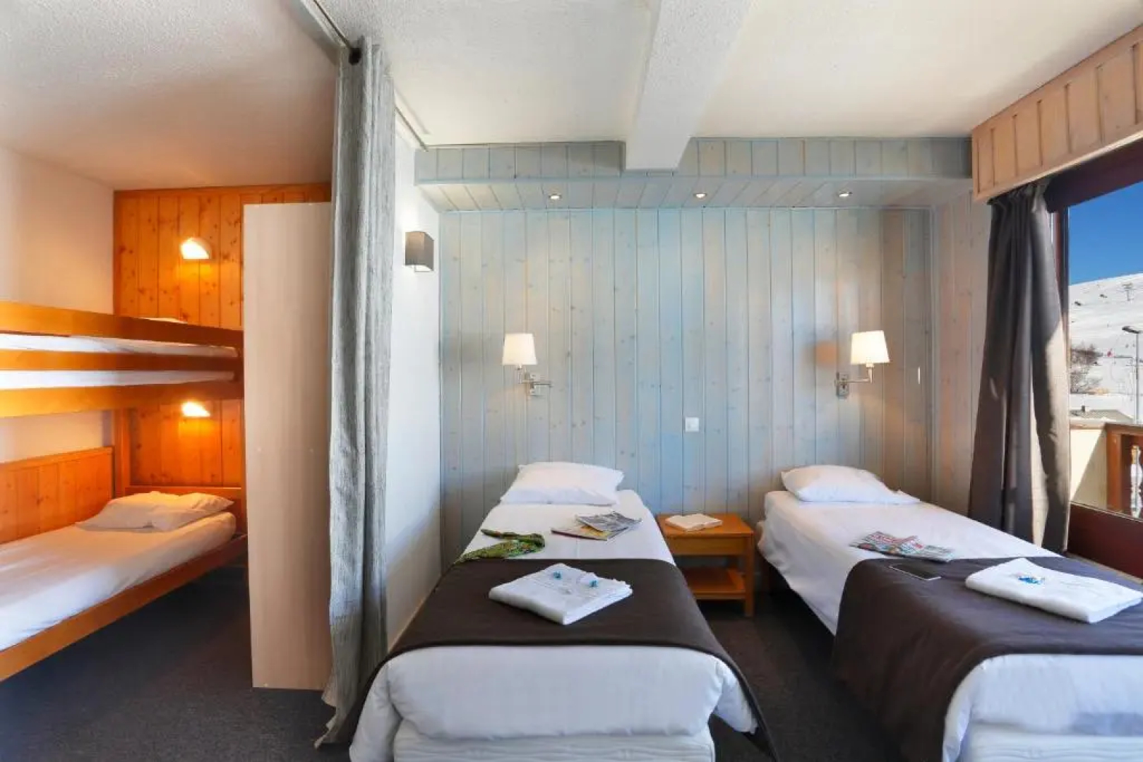 Hôtel Eliova - Le Chaix