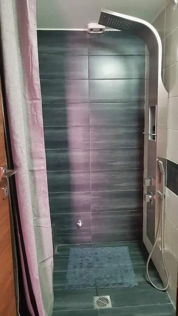 2 Bedroom Luxury Apartment in the Central Square