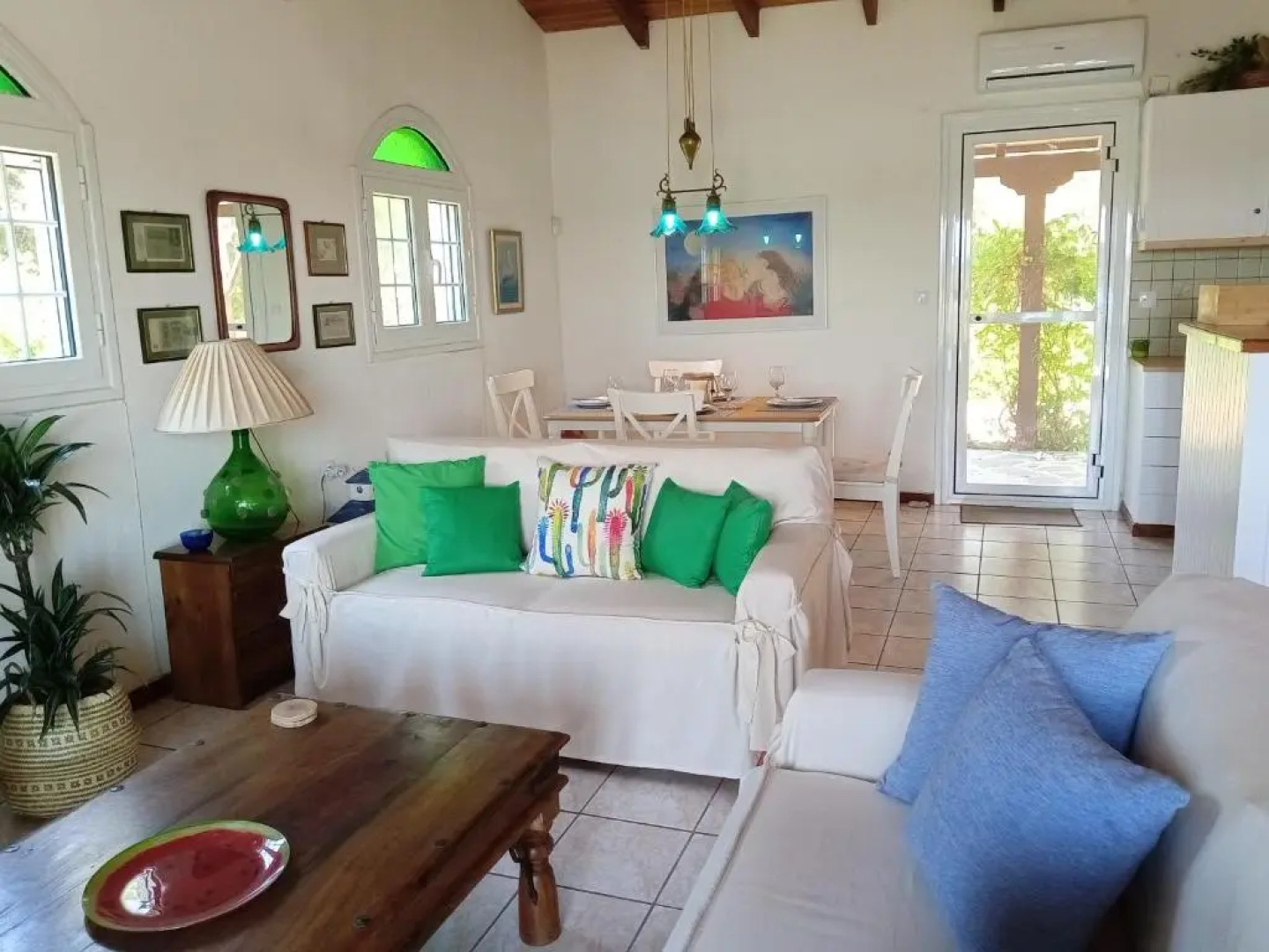 Votsalo Summer House by the Beach