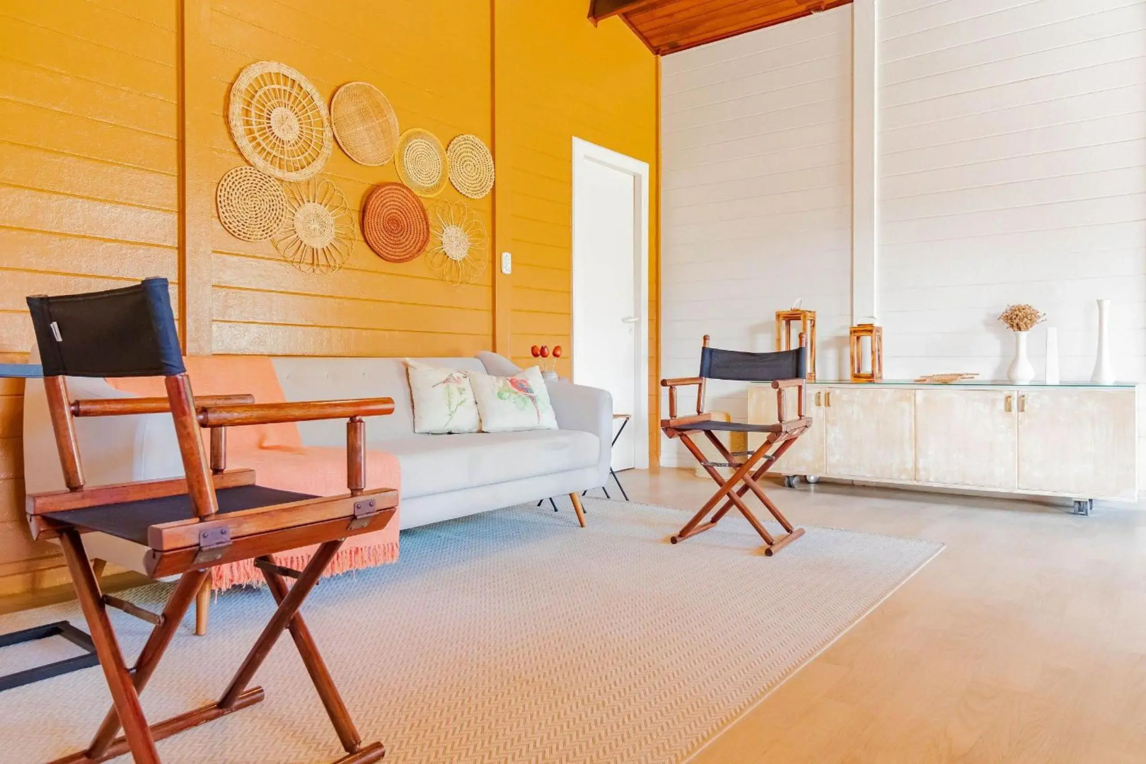 VT04 Excelente Casa 3 Quartos e Piscina