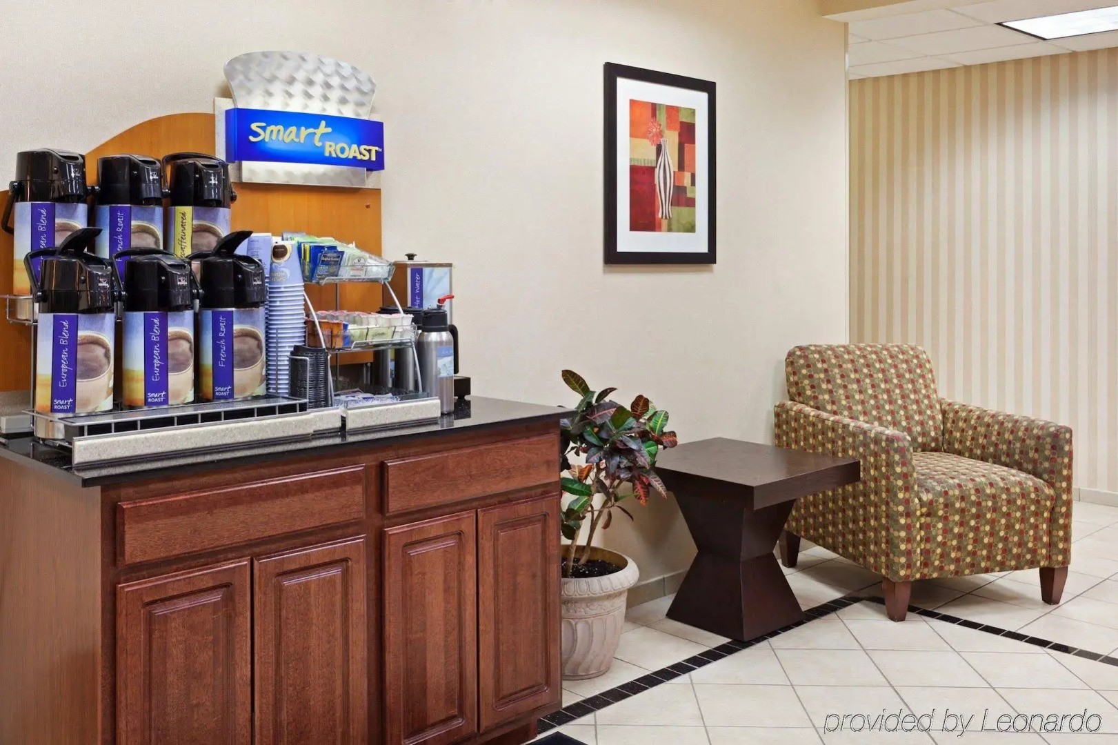 Holiday Inn Express & Suites Knoxville-North-I-75 Exit 112 by IHG
